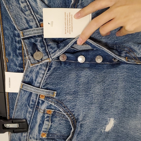 BNWT Levi's 501 blue jeans - Picture 4 of 6